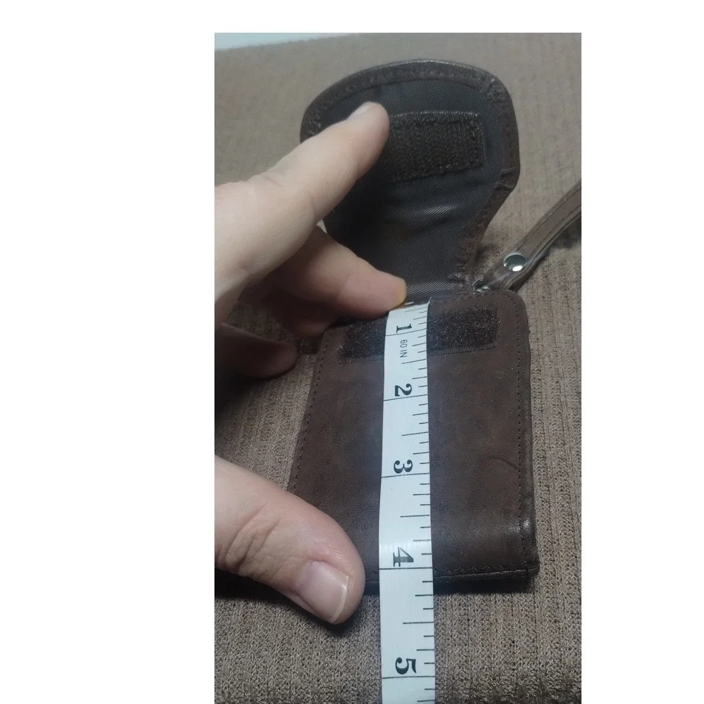 Pelle Studio measurements height